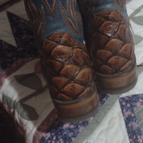 Cowboy boots - Picture 4 of 6